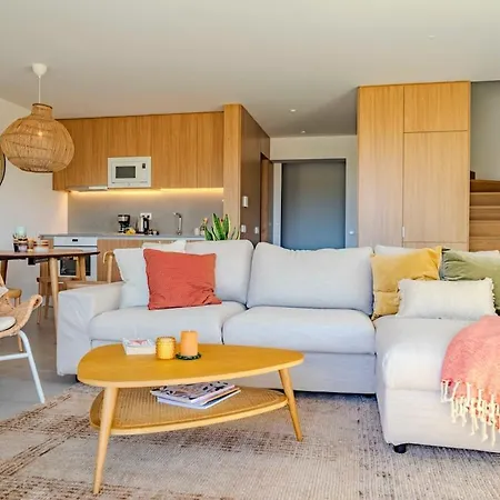 Brand New Ocean View By Barefoot Portugal *